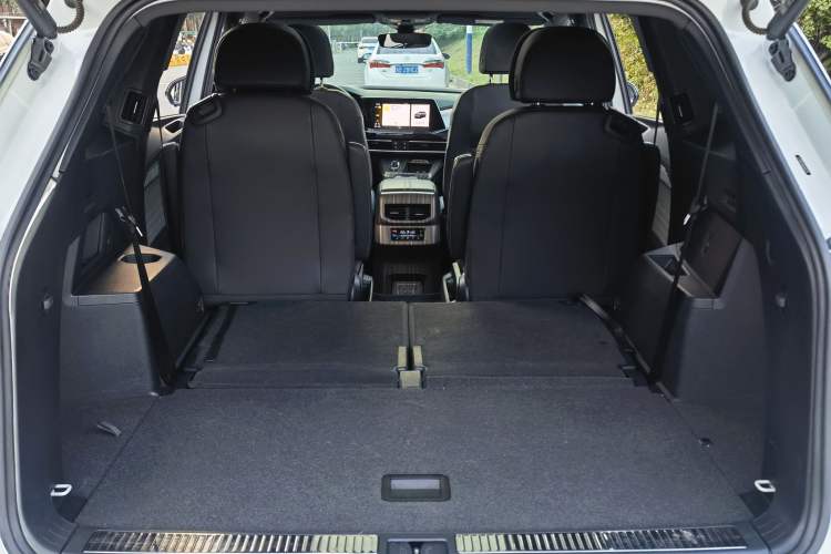 Used Volkswagen Talagon 2021 380TSI Four-Wheel Drive R-Line Touareg Edition