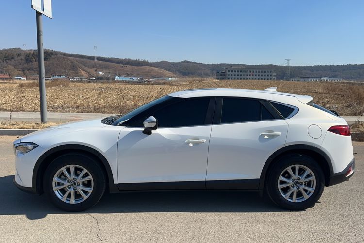Used Mazda CX-4 2018 2.0L Automatic Two-Wheel Drive Blue Sky Dynamic Version China V Standard