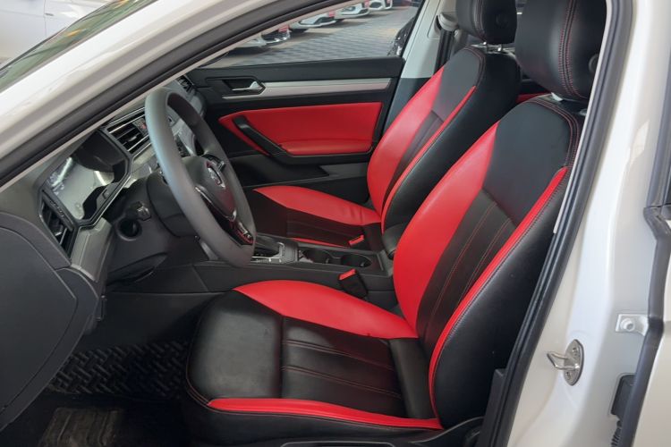 Used Volkswagen Lamando 2021 230TSI DSG Fashion Edition
