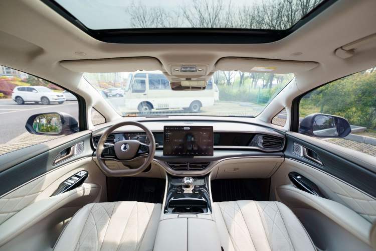 Used Denza D9 2022 DM-i 970 Four-Wheel Drive Prestige Model Interior 6