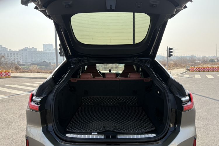 Used Nio EC6 2020 475 km Signature Edition