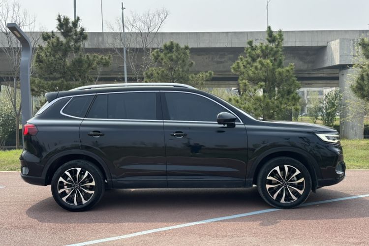 Used Roewe RX5 MAX 2021 Supreme Series 300TGI Automatic Luxury Cabin Edition