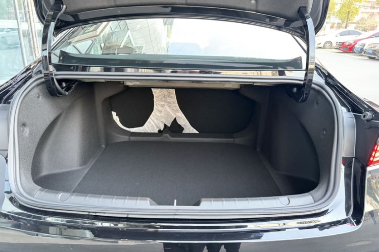 Used Geely Auto Preface 2026 Model Oriental Yao 1.5TD Kunlun Edition
