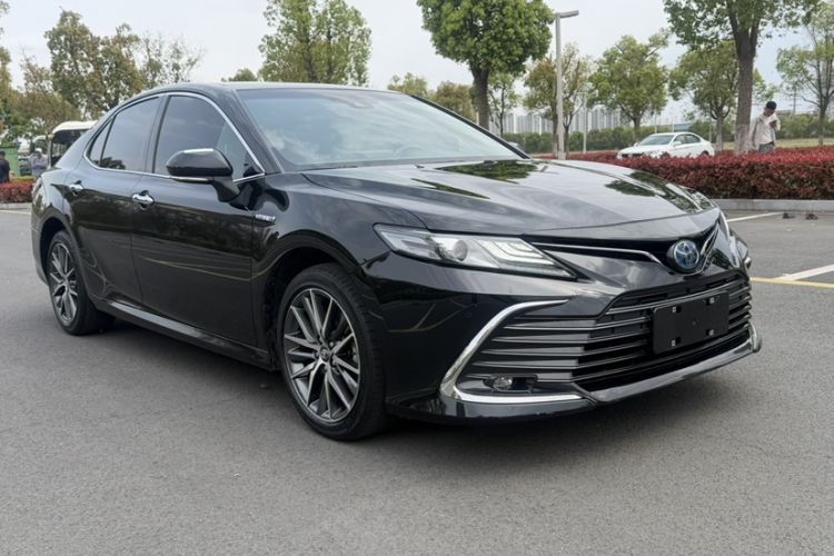 Used Toyota Camry 2021 Dual-Motor 2.5HG Luxury Edition Exterior 6
