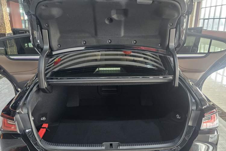 Used Lexus ES 2025 200 Premium Edition
