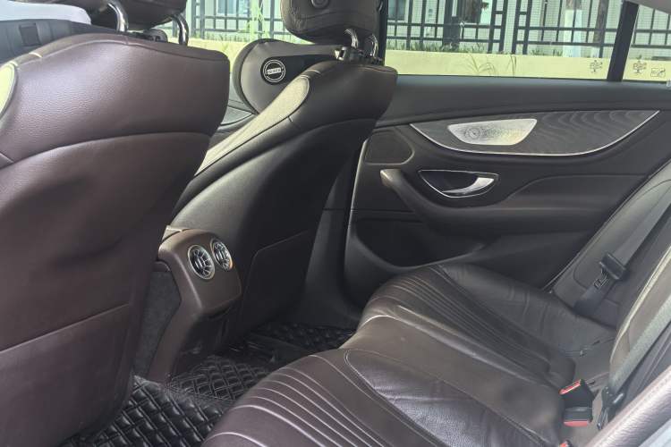 Used Mercedes-Benz CLS 2020 CLS 300 Luxury Model
