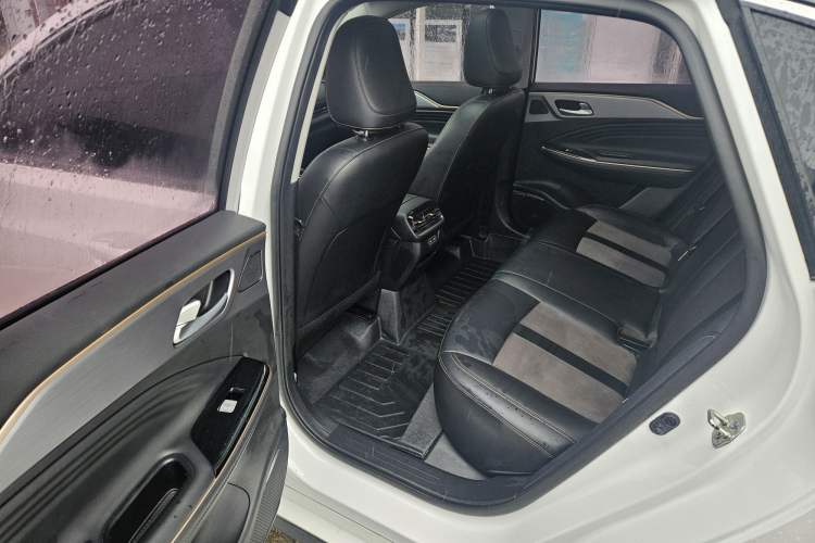 Used AION S 2023 Meizu 580 Lithium Iron Phosphate Interior 4