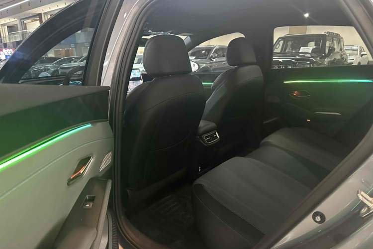 Used BYD Qin L 2024 DM-i 120KM Beyond Model