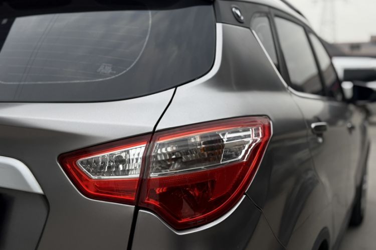 Used Changan CS35 2016 1.6L Automatic Luxury Model China V Standard
