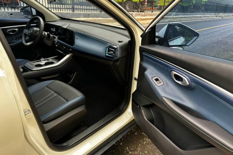 Used GAC Trumpchi GS3 2023 Shadow Speed 270T Enjoyment Edition Interior 8