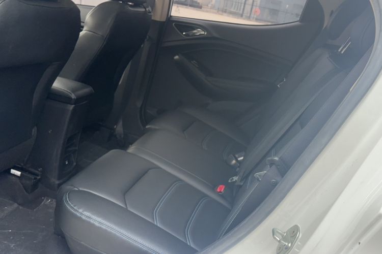 Used BYD Yuan New Energy 2018 EV360 Smart Connected Cool Model