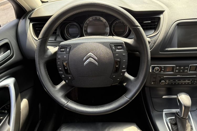 Used Citroen C5 2014 1.6T Automatic Luxury Model