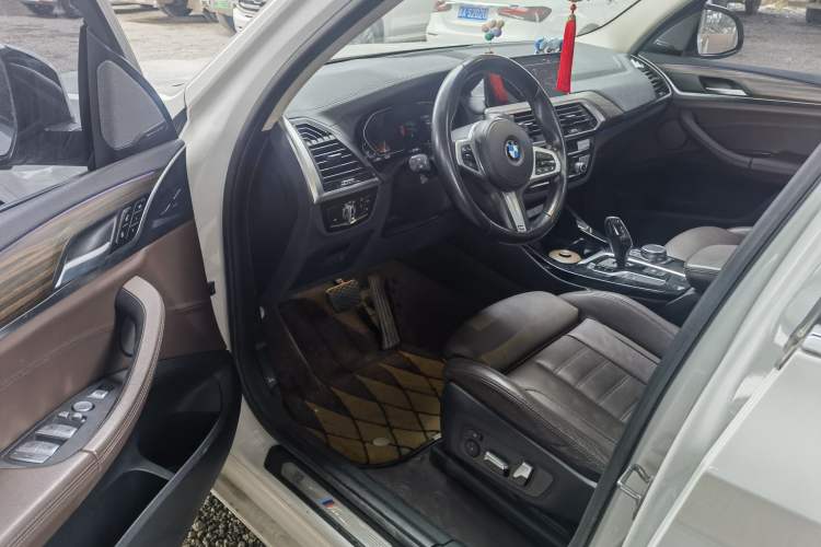 Used BMW X3 2021 xDrive28i M Sport Package Left Front Seat