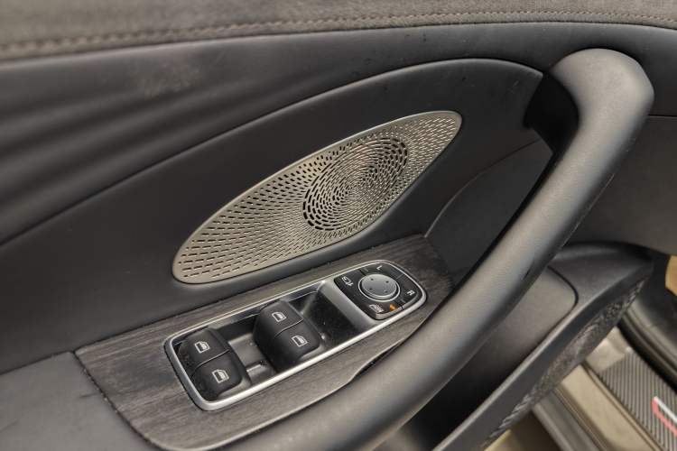 Used Roewe D7 2023 DMH 125km Excellence Edition