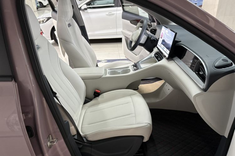 Used Geely Galaxy Geome 2025 310km Dream Edition
