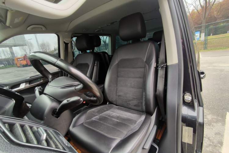 Used Volkswagen Multivan 2018 2.0 TSI Two-Wheel-Drive Luxury Edition 7 Seats
