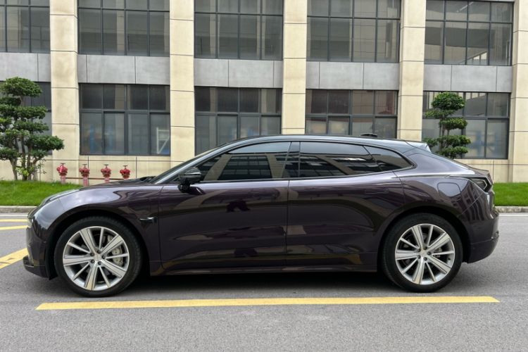 Used Zeekr 001 2022 Ultra-Long Range Dual-Motor YOU Version
