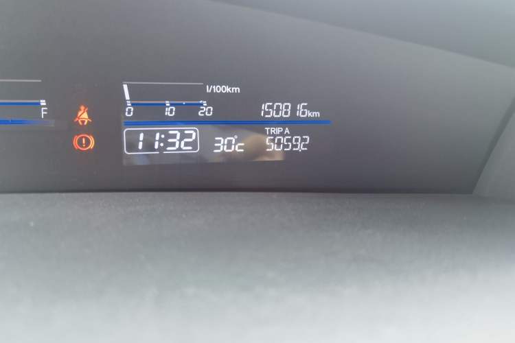 Used Honda Jade 2013 1.8L automatic Comfort version 5 seats