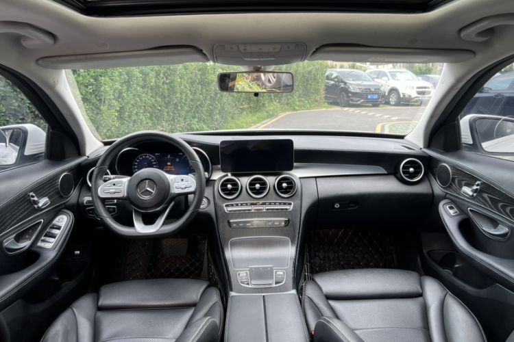 Used Mercedes-Benz C-Class 2020 Restyled C 200 L Fashion Edition Sport Version Interior 1