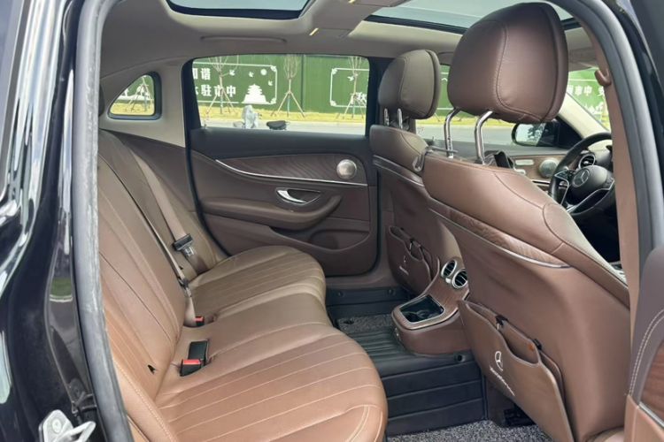 Used Mercedes-Benz E-Class 2023 E 260 L