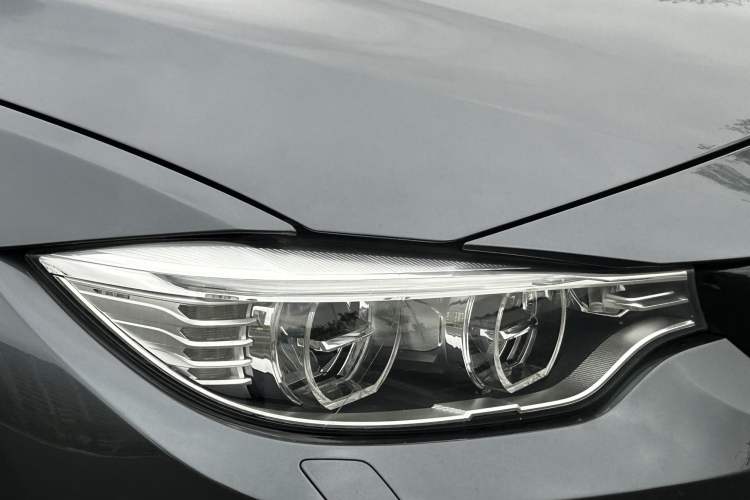 Used BMW M4 2014 M4 Convertible Coupé
