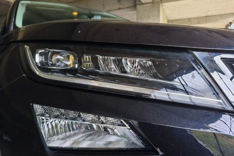 Used Skoda Kodiaq 2020 TSI330 5-Seat Two-Wheel Drive Deluxe Enjoyment Edition Exterior 2