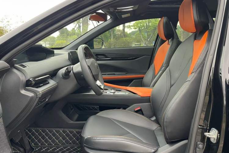 Used CHANGAN UNI-V iDD 2023 Zhidian iDD 1.5T 113km Smart & Fun Version (Rapid Edition)