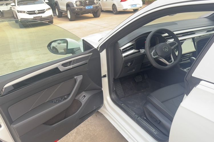 Used Volkswagen FAW-Volkswagen CC 2026 Model, 30 Million Units—Selected, 330TSI, Glamorous