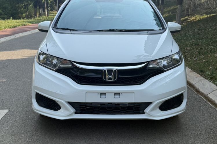Used Honda Fit 2018 1.5L CVT Comfort Sunroof Version Exterior 1