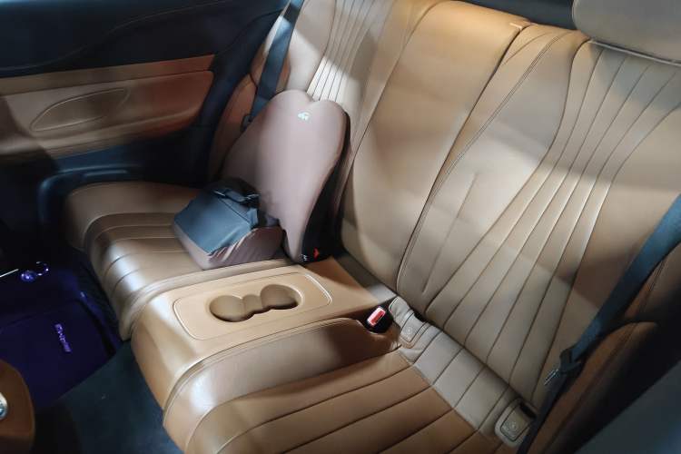 Used Mercedes-Benz E-Class (Import) 2017 E 300 Coupe