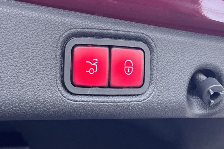 Used Mercedes-Benz E-Class 2018 Restyled E 300 L Sport Luxury Edition