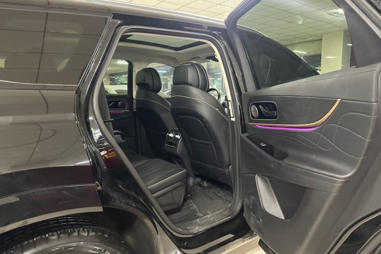 Used Chery Tiggo 9 2023 2.0T Dual-Clutch Two-Wheel Drive Luxury Edition 5 Seats
