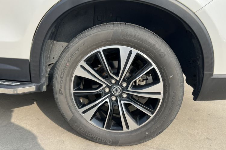 Used Dongfeng Aeolus AX7 2018 Classic 1.6T Automatic Luxury Model

