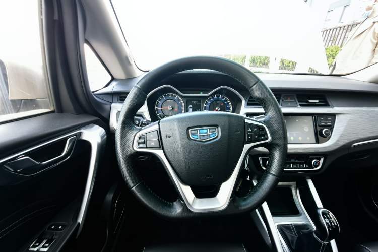 Used Geely Auto Vision X3 2017 1.5L Manual Luxury Model
