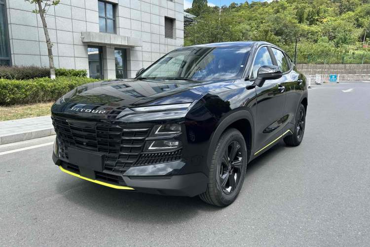 Used JETOUR Dashing 2025 1.5T DCT Youth UP