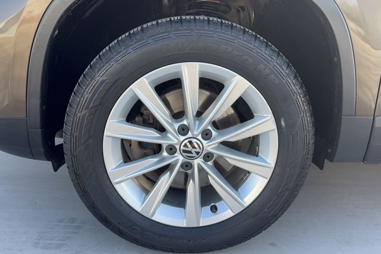 Used Volkswagen Tiguan L 2015 1.8TSI Automatic Two-Wheel Drive Comfort Edition
