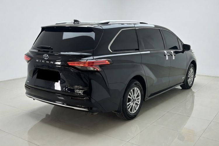 Used Toyota SIENNA 2021 2.5L Hybrid Premium Edition Exterior 10