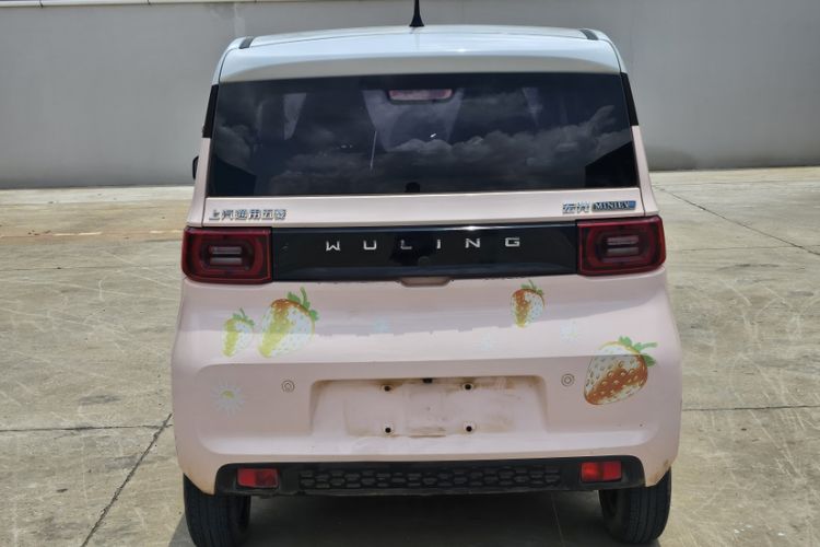 Used Wuling Hongguang MINIEV 2022 Macaron Premium Model – Lithium Iron Phosphate