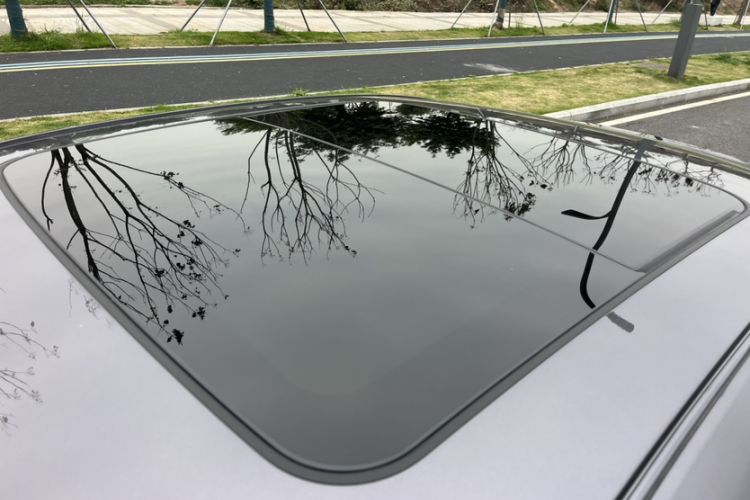 Used Geely Auto Preface 2023 1.5TD Fuyao Version Roof