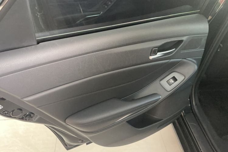 Used Toyota Avalon 2022 2.0L Luxury Edition
