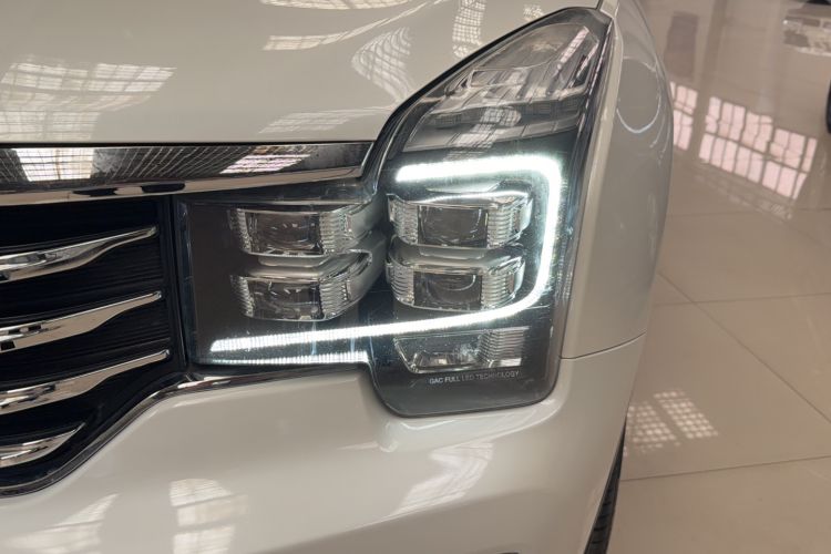 Used GAC Trumpchi GS8 2017 320T Two-Wheel Drive Luxury Smart Connectivity Version (7 Seats)