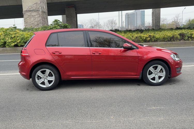 Used Volkswagen Golf 2014 1.4TSI Automatic Luxury Model