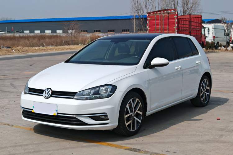 Used Volkswagen Golf 2018 230TSI Automatic Luxury Version