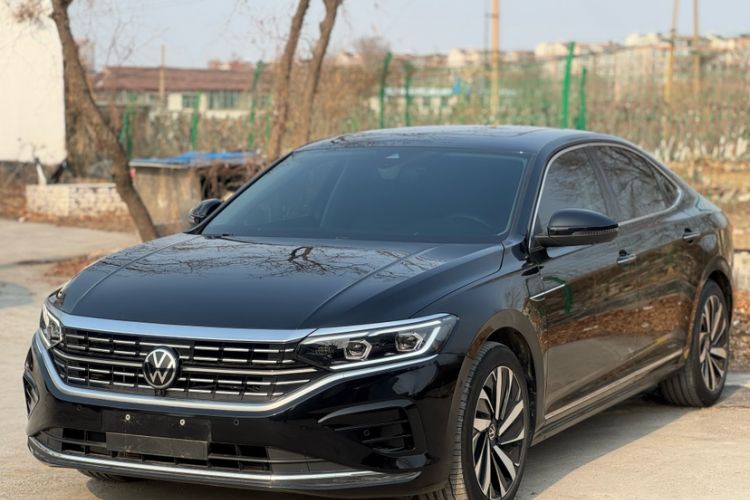 Used Volkswagen Passat 2025 Outstanding Model 380TSI Dragon Glory Edition
