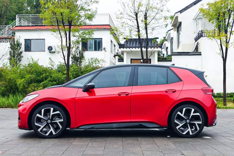 Used Volkswagen ID.3 2026 Smart Edition Advanced Intelligent GTX Kit Model