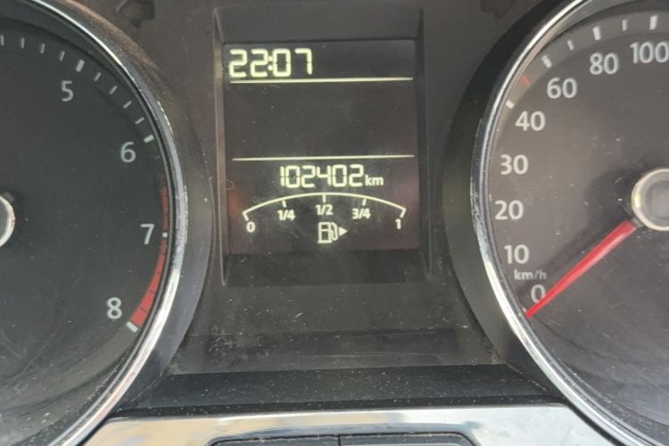 Used Volkswagen C-TREK 2018 1.5L Automatic Comfort Model Odometer Close Up