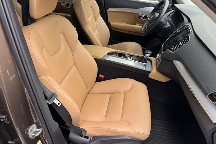 Used Volvo XC90 2015 T6 Zhiyi Edition 7-Seater
