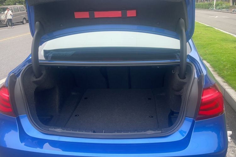 Used BMW 3 Series 2018 330i M Sport Night Edition Trunk