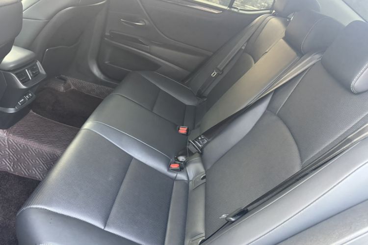 Used Lexus ES 2018 200 Excellence Edition China V Standard