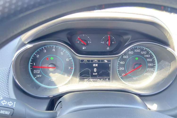 Used Chevrolet Cruze 2018 320 Automatic Pioneer Sunroof Edition